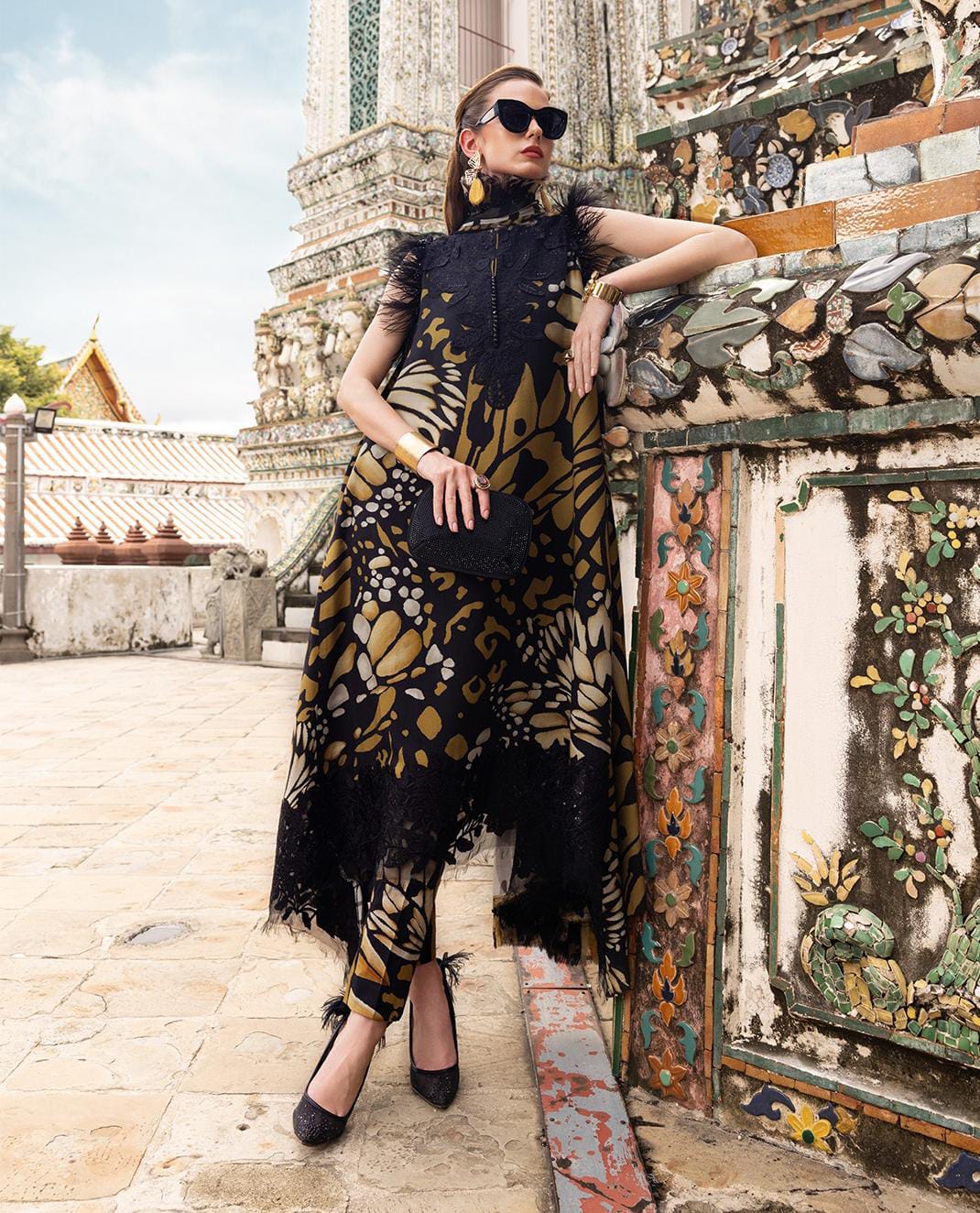 Maria B. 3-PC Signature Lawn Full Embroidered D-6050S
